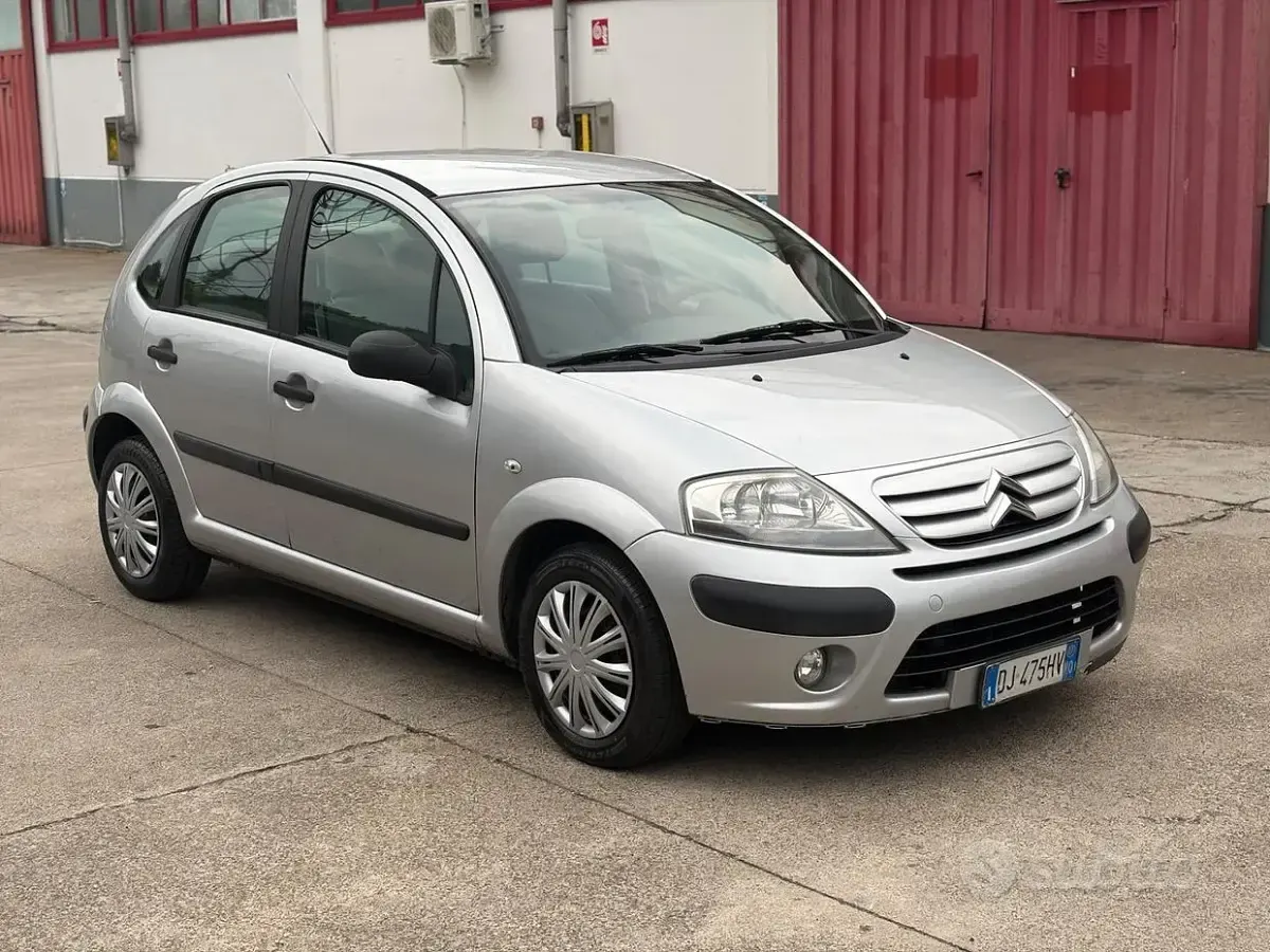 Usata Citroën C3 Elegance 60 CV (44 kW) 2007 Grigio Berlina
