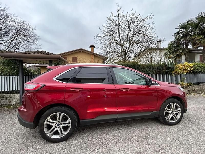 Usata Ford Edge Vignale 180 CV (132 kW) 2017 Rosso SUV