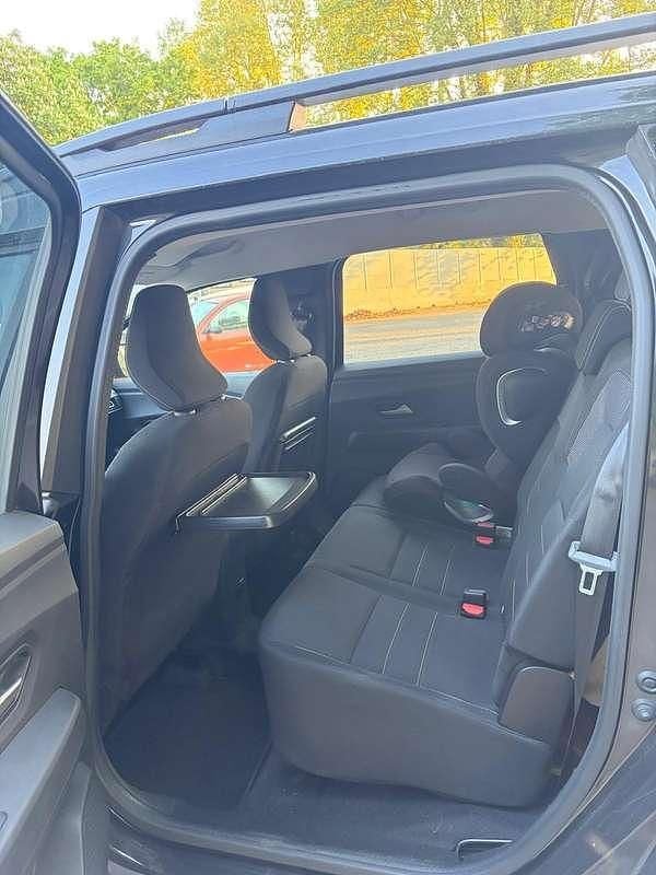 Usata Dacia Jogger Extreme 101 CV (74 kW) 2022 Nero Monovolume