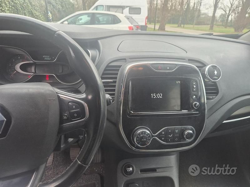 Usata Renault Captur 90 CV (66 kW) 2018 Blu SUV