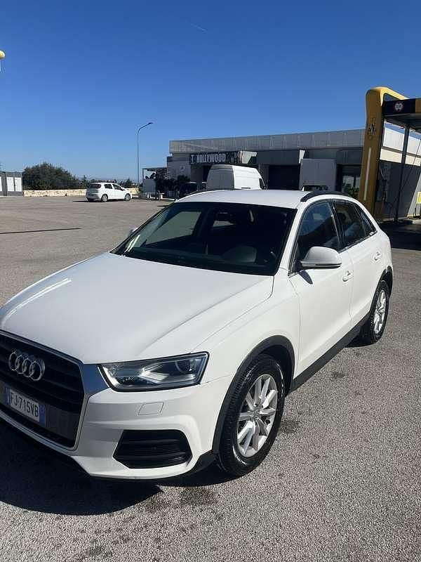Begagnad Audi Q3 Sport 120 HK (88 kW) 2017 Vit SUV
