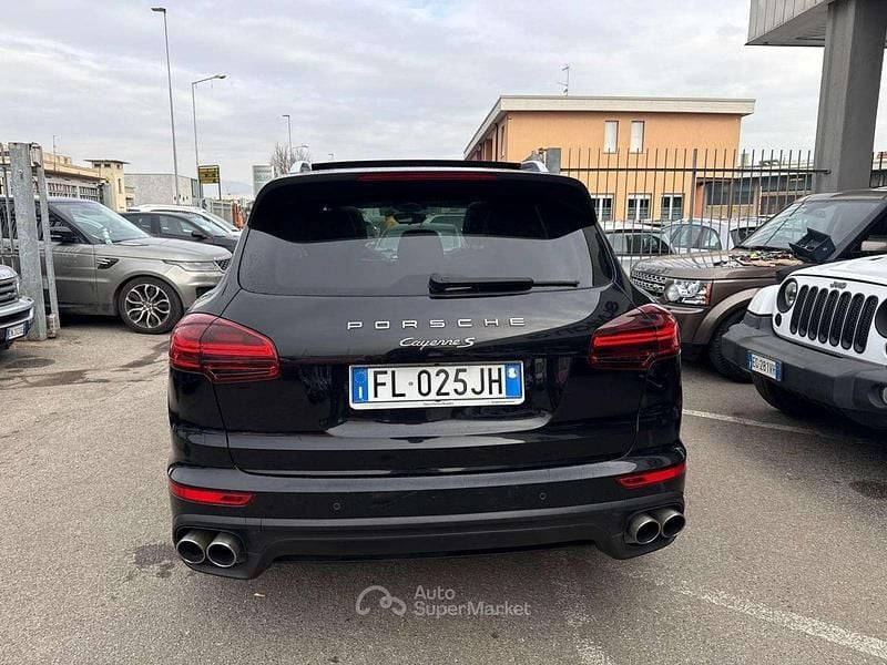 Usata Porsche Cayenne 382 CV (280 kW) 2016 Nero SUV