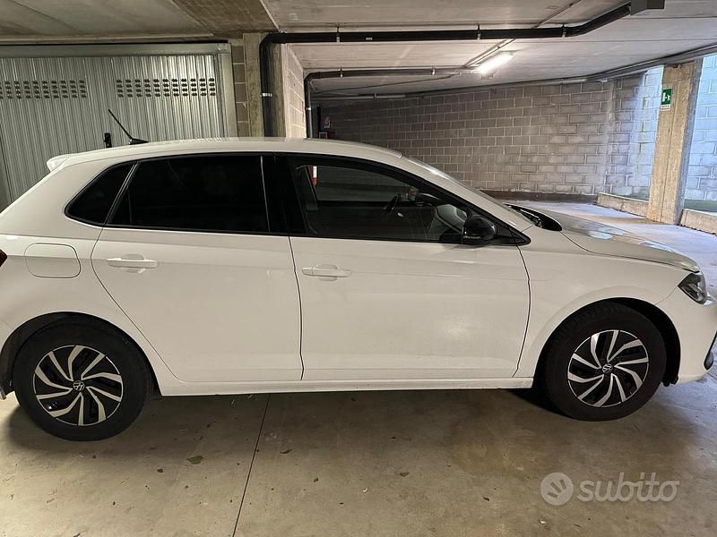 Usata VW Polo Life 95 CV (69 kW) 2021 Bianco Berlina