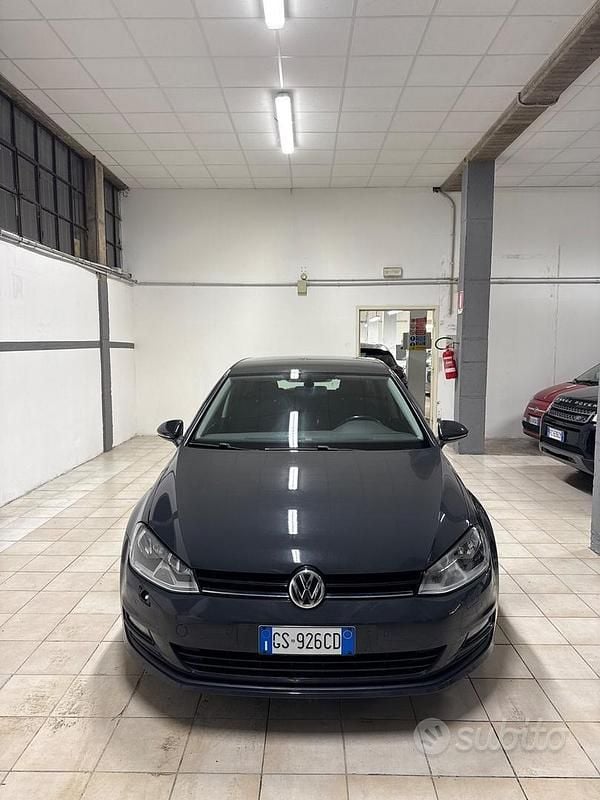 Usata VW Golf VII Trendline 85 CV (62 kW) 2014 Grigio Berlina