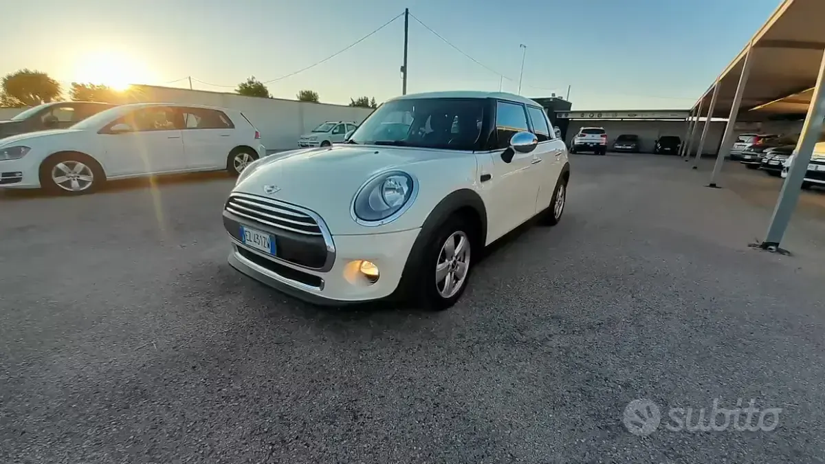 Usata Mini One D 95 CV (69 kW) 2015 Utilitaria