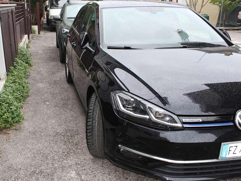 Usata VW Golf VIII Executive 131 CV (96 kW) 2020 Berlina