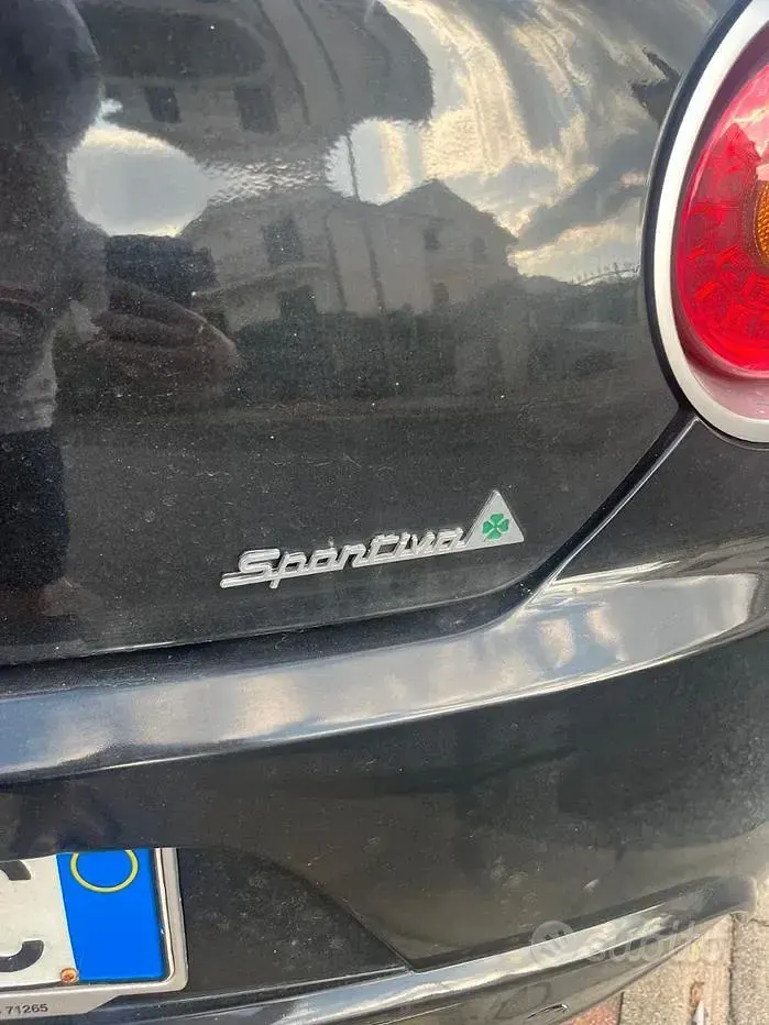 Usata Alfa Romeo MiTo 85 CV (62 kW) 2012 Nero Utilitaria