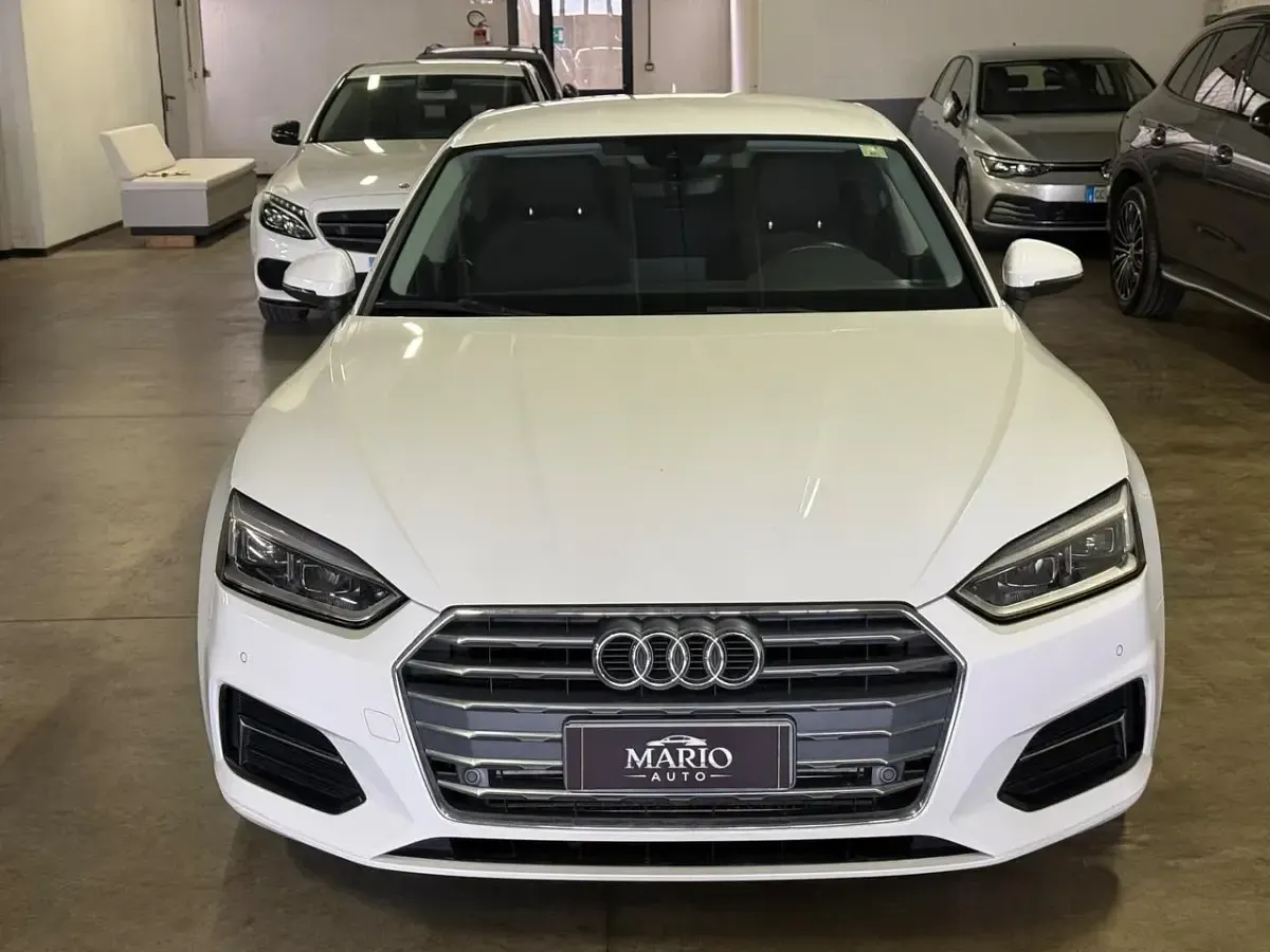 Usata Audi A5 190 CV (139 kW) 2019 Bianco Coupé