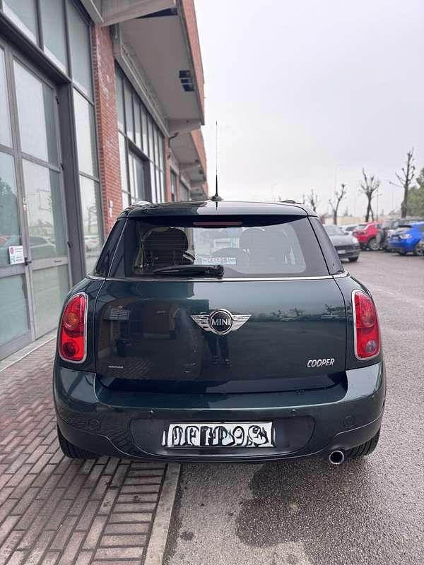 Usata Mini Countryman 122 CV (89 kW) 2012 Verde SUV