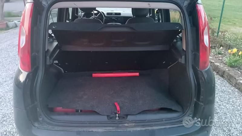 Usado Fiat Panda 69 HP (50 kW) 2014 Preto Citadino