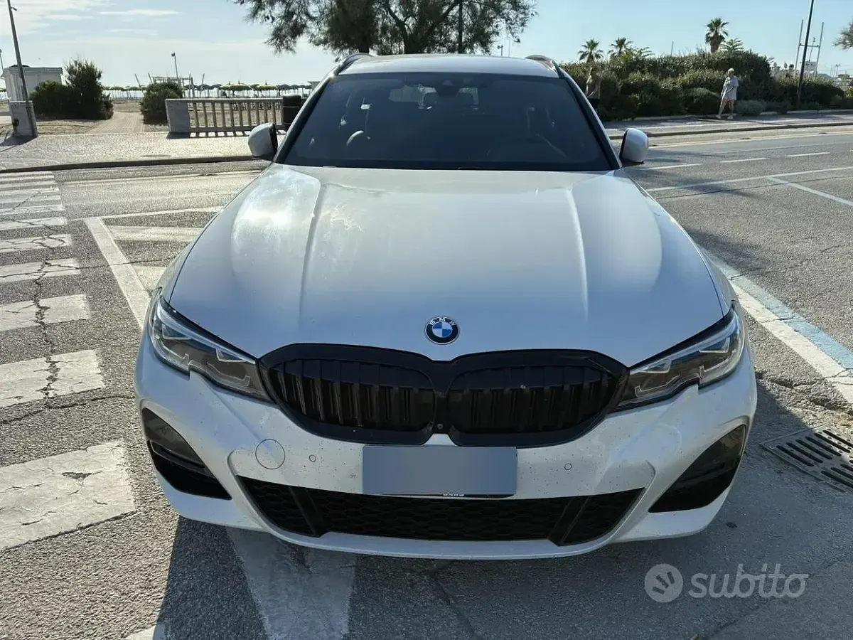 Usata BMW 330 M Sport 265 CV (194 kW) 2019 Bianco Station wagon