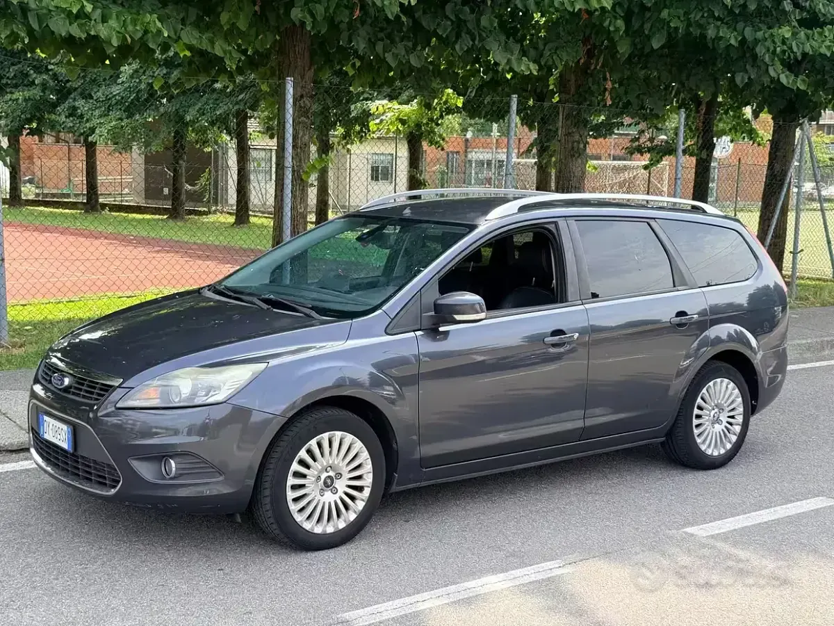 Usata Ford Focus 90 CV (66 kW) 2009 Berlina