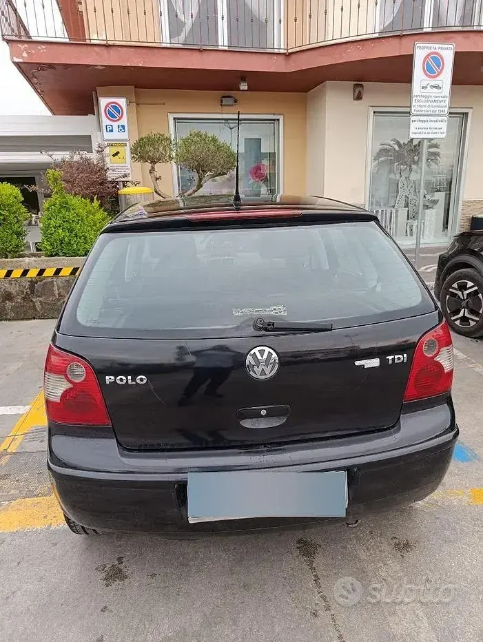 Usata VW Polo 75 CV (55 kW) 2004 Nero Utilitaria