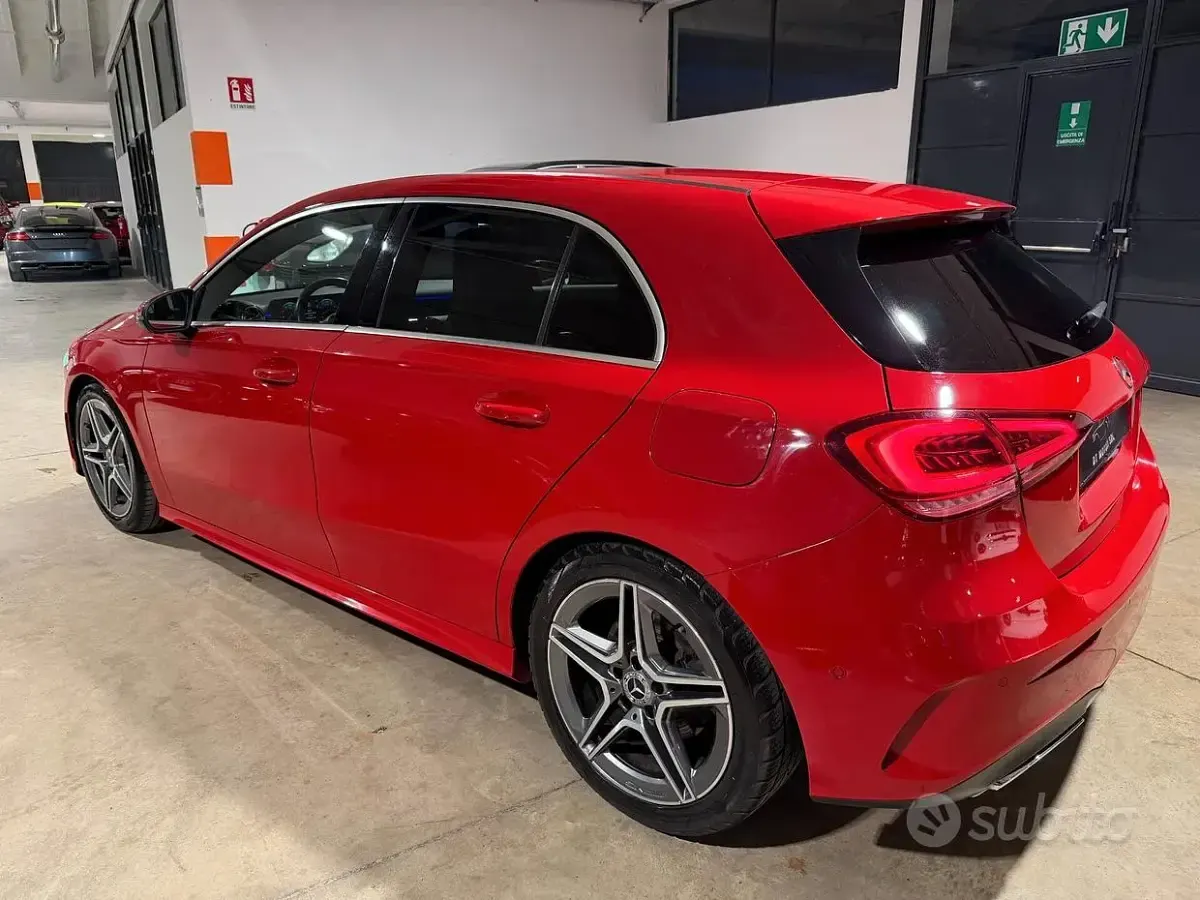 Usata Mercedes A200 Premium 163 CV (119 kW) 2019 Rosso Berlina