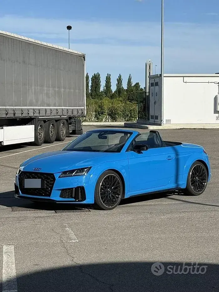 Usata Audi TTS 320 CV (235 kW) 2022 Blu Cabrio