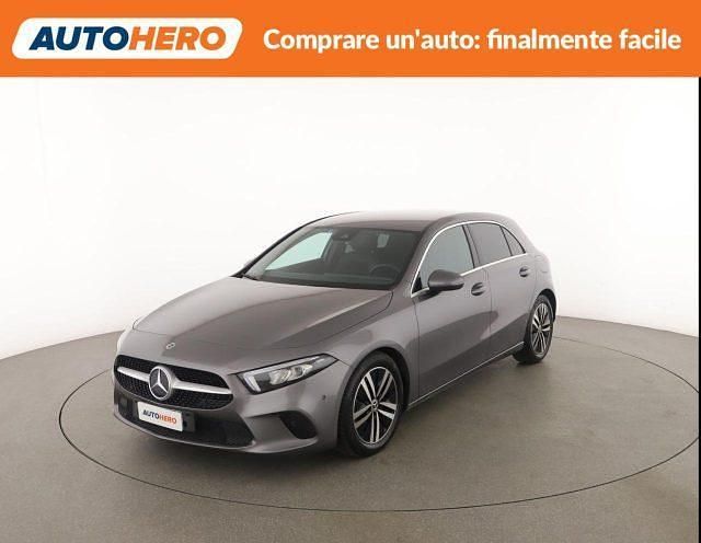 Usata Mercedes A180 115 CV (84 kW) 2021 Grigio Berlina