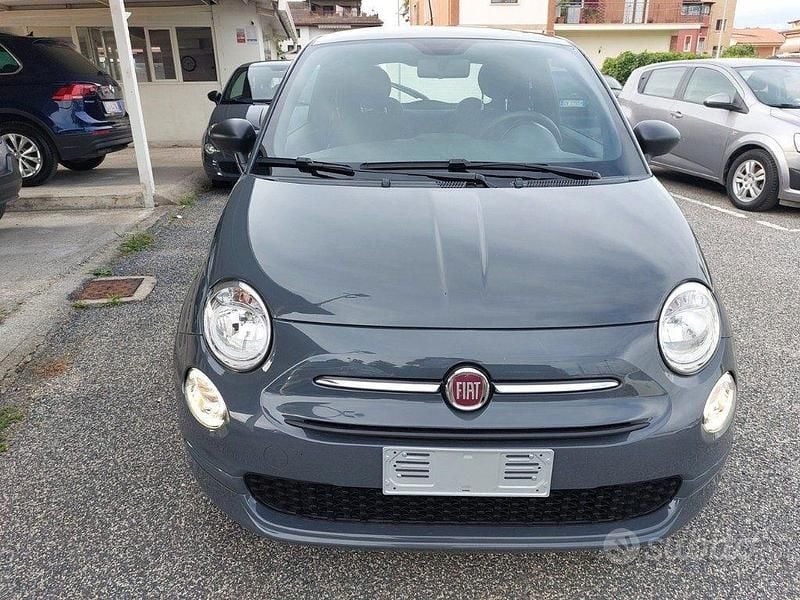 Begagnad Fiat 500 70 HK (51 kW) 2021 Grå Halvkombi