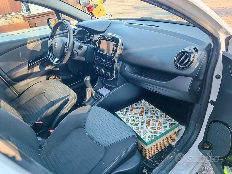 Usata Renault Clio GrandTour 184 CV (135 kW) 2014 Bianco Station wagon