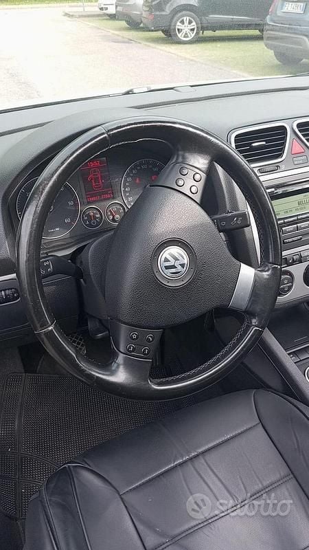 Usata VW Eos 140 CV (102 kW) 2010 Cabrio