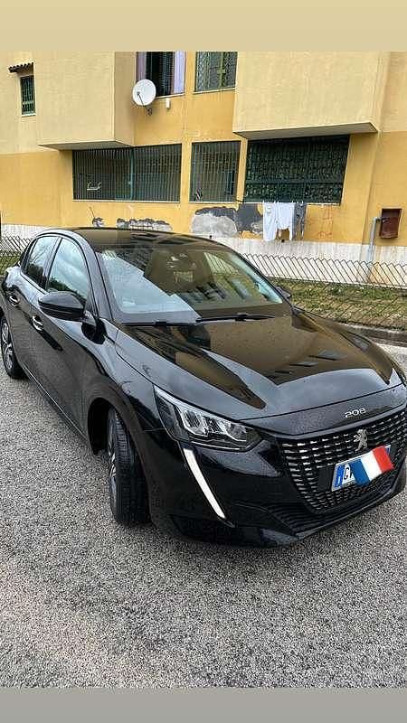 Usata Peugeot 208 Allure 101 CV (74 kW) 2021 Utilitaria