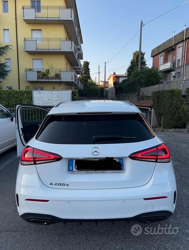 Usata Mercedes A200 150 CV (110 kW) 2022 Bianco Berlina
