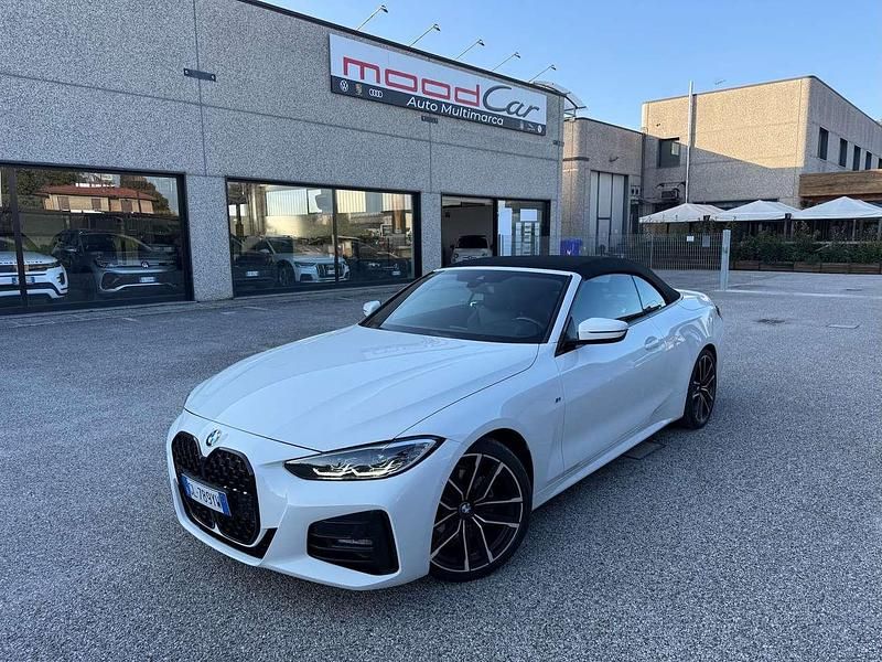 Bianco Usata 2023 BMW 420 M Sport Cabrio | 45.490 € (Buon prezzo) - Immagine 1/4