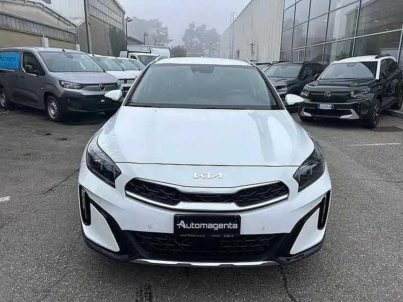 Usata Kia XCeed Style 141 CV (103 kW) 2023 Bianco SUV