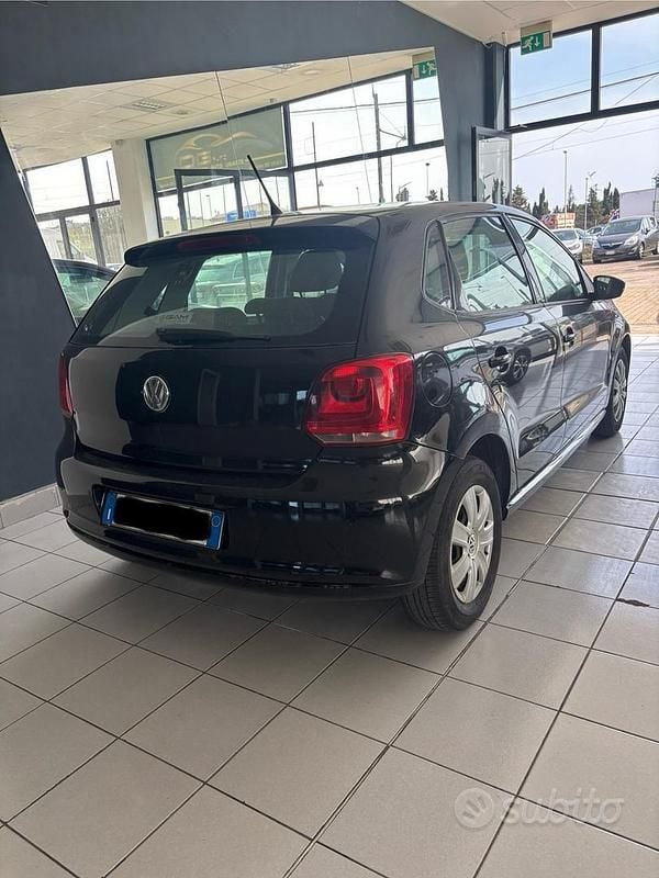 Używany VW Polo Comfortline 75 KM (55 kW) 2013 Czarny Hatchback
