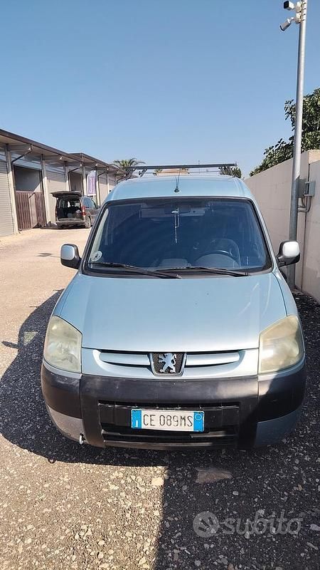 Usata Peugeot Partner 2003 Monovolume