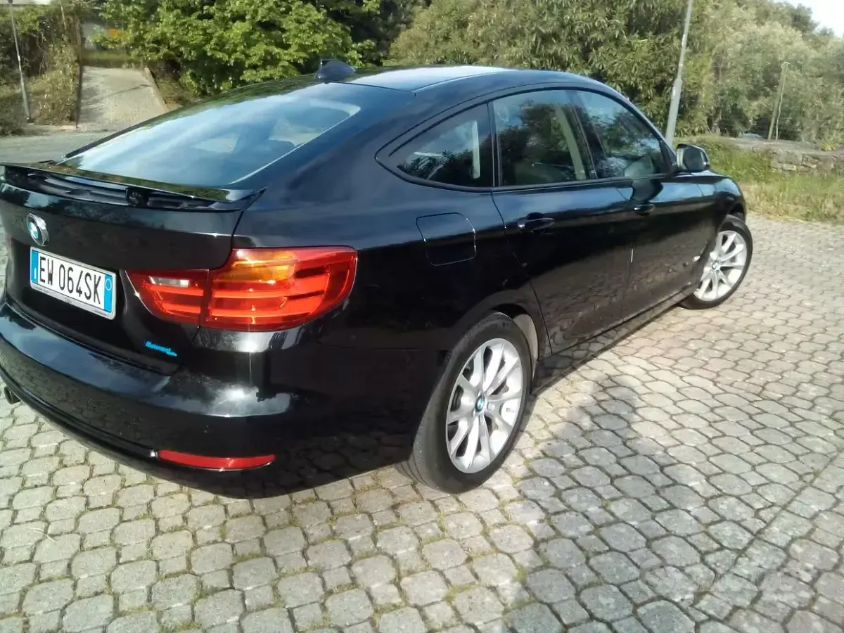 Usata BMW 320 184 CV (135 kW) 2014 Nero Berlina
