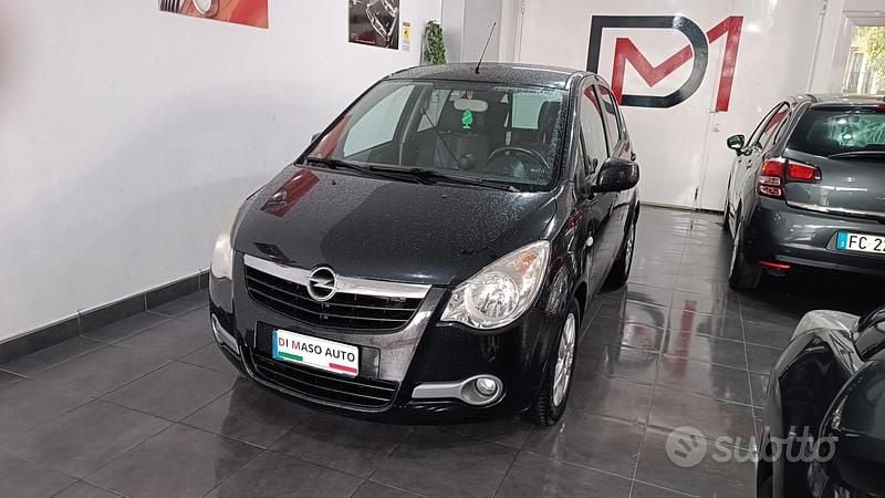 Usata Opel Agila Enjoy 86 CV (63 kW) 2011 Nero Utilitaria