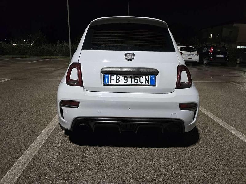 Usata Abarth 500 Custom 140 CV (102 kW) 2015 Utilitaria