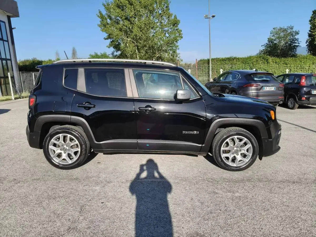 Usata Jeep Renegade Limited 120 CV (88 kW) 2017 Nero SUV