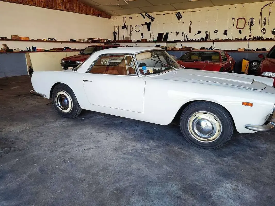 Usata Lancia Flaminia 118 CV (86 kW) 1961 Bianco Berlina