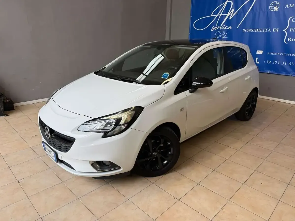 Usata Opel Corsa Cosmo 90 CV (66 kW) 2018 Bianco Utilitaria