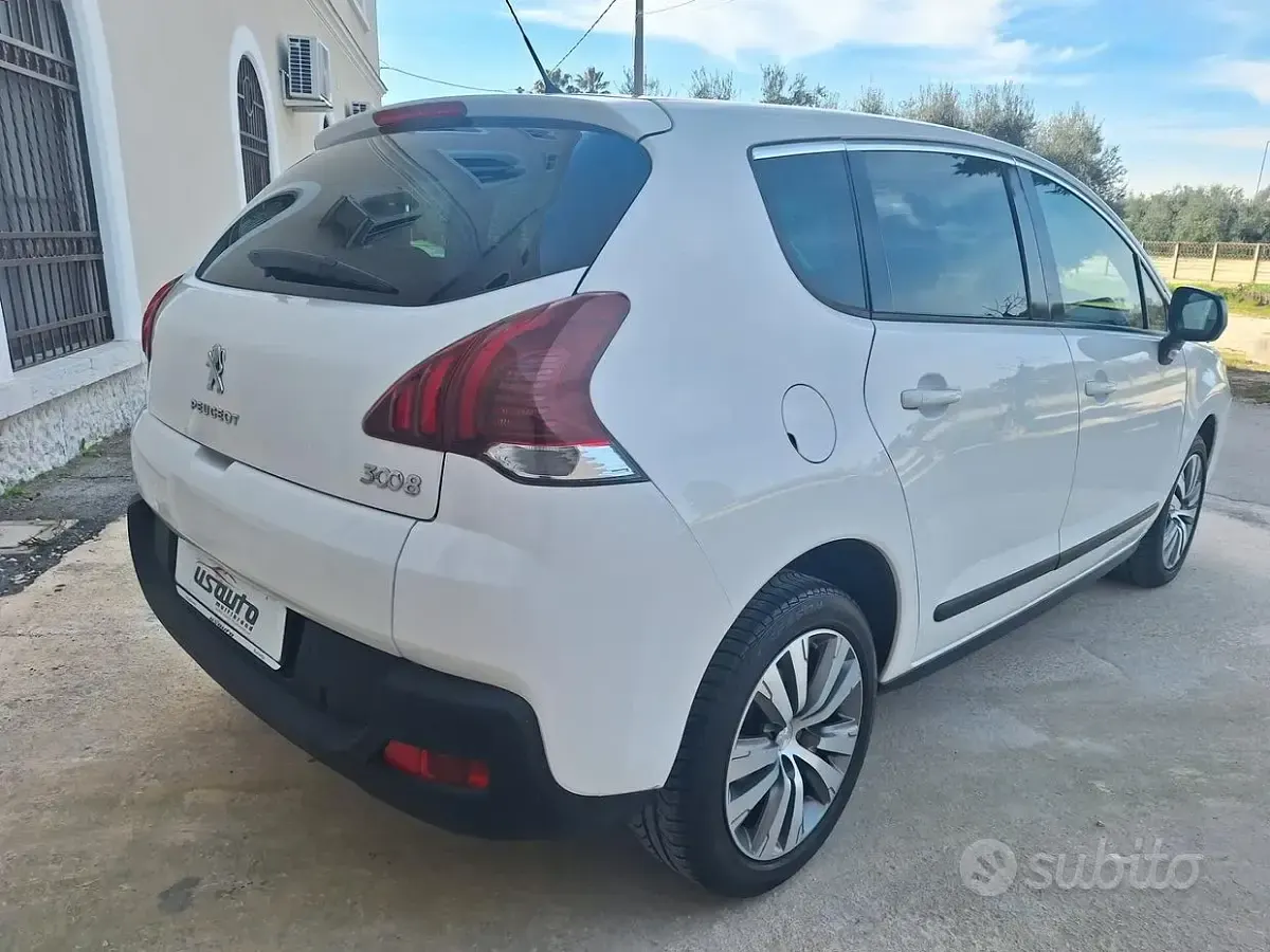 Usata Peugeot 3008 115 CV (84 kW) 2015 Bianco Station wagon