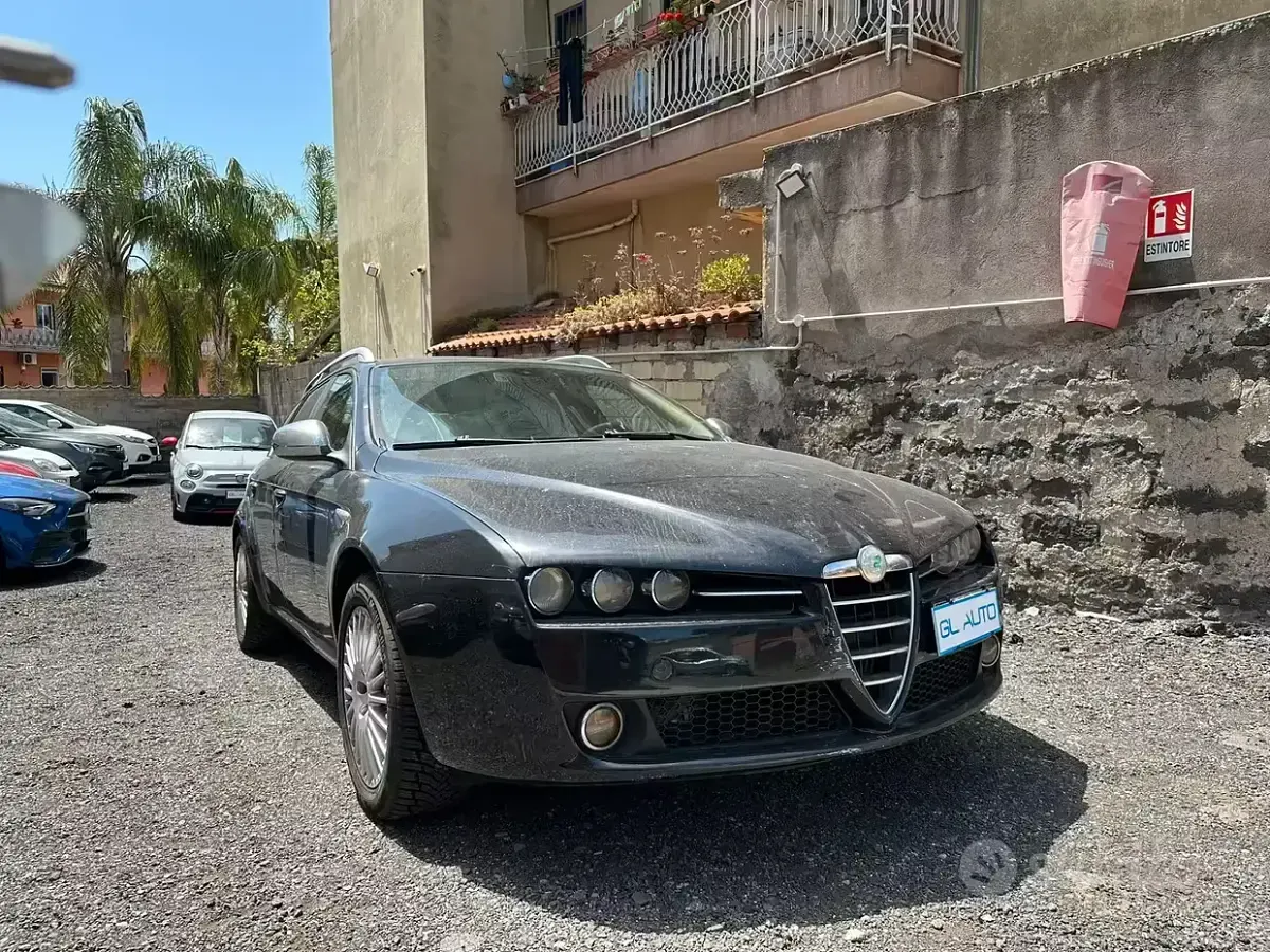Occasion Alfa Romeo 159 Distinctive 209 PK (153 kW) 2008 Zwart Stationwagen