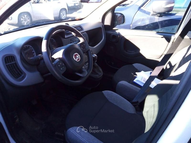 Usata Fiat Panda City Life 71 CV (52 kW) 2021 Bianco Utilitaria