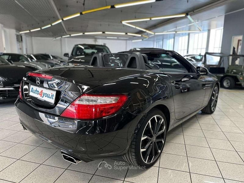Usata Mercedes SLK200 184 CV (135 kW) 2015 Nero Cabrio