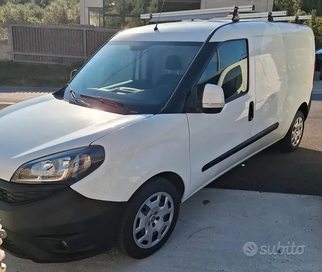 Usata Fiat Doblò 120 CV (88 kW) 2018 Monovolume