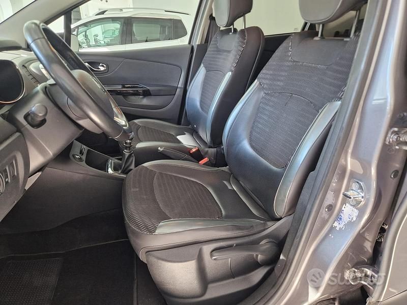 Usata Renault Captur 110 CV (80 kW) 2017 SUV