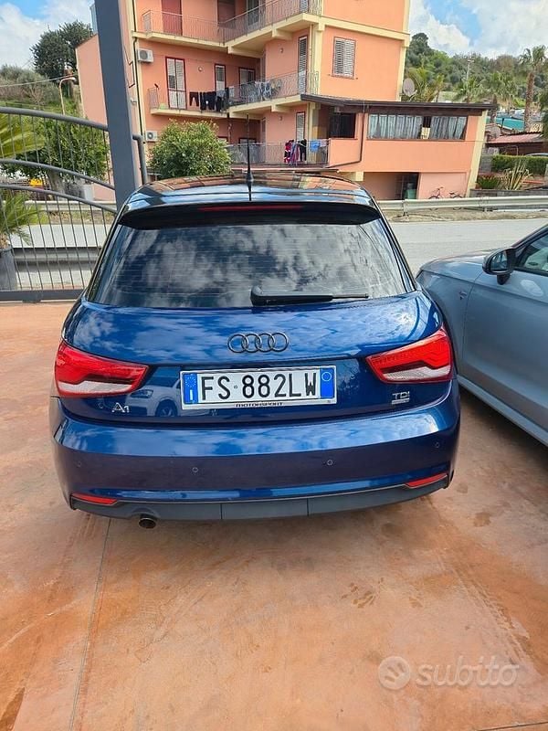Usata Audi A1 Design 89 CV (65 kW) 2015 Blu Utilitaria
