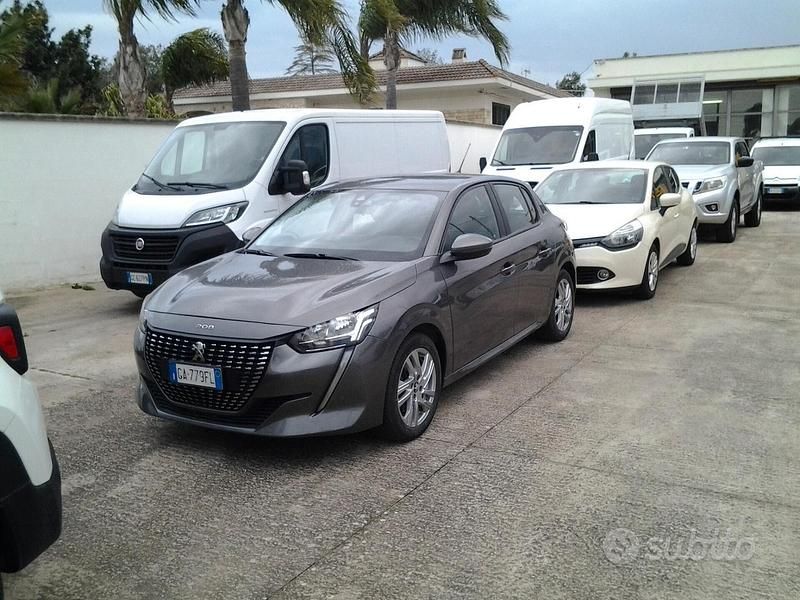 Usata Peugeot 208 100 CV (73 kW) 2020 Marrone Utilitaria