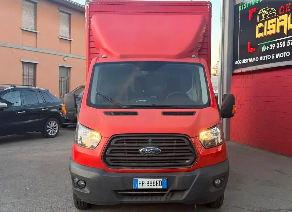 Usata Ford Transit Trend 131 CV (96 kW) 2018 Rosso Furgone