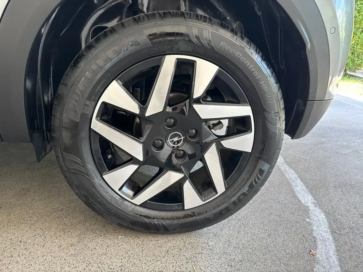 Usata Opel Mokka 110 CV (80 kW) 2023 Grigio SUV