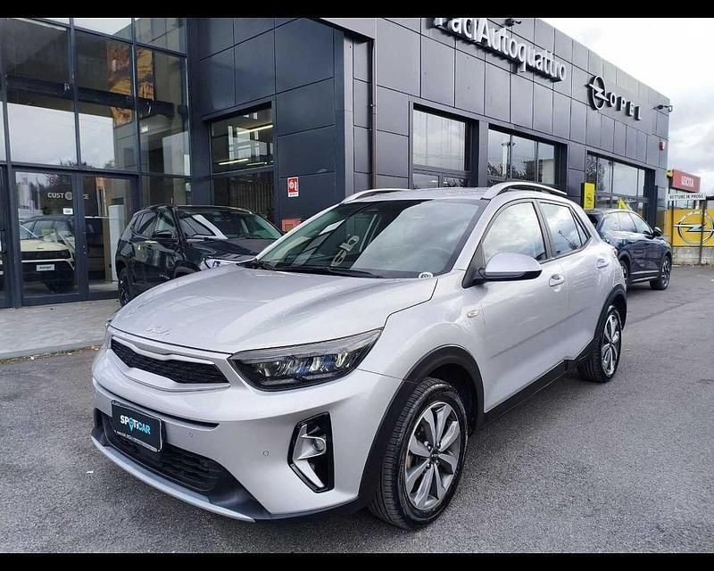 Second-hand Kia Stonic Style 101 CP (74 kW) 2022 SUV