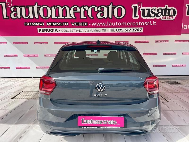 Usata VW Polo Comfortline 95 CV (69 kW) 2021 Grigio Utilitaria