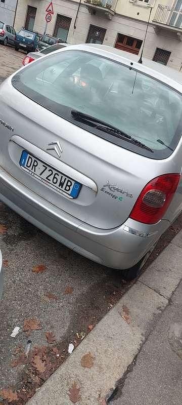 Usata Citroën Xsara Picasso 109 CV (80 kW) 2008 Grigio Monovolume