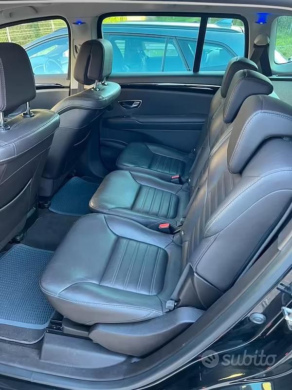 Usata Renault Espace 160 CV (117 kW) 2015 Nero Monovolume