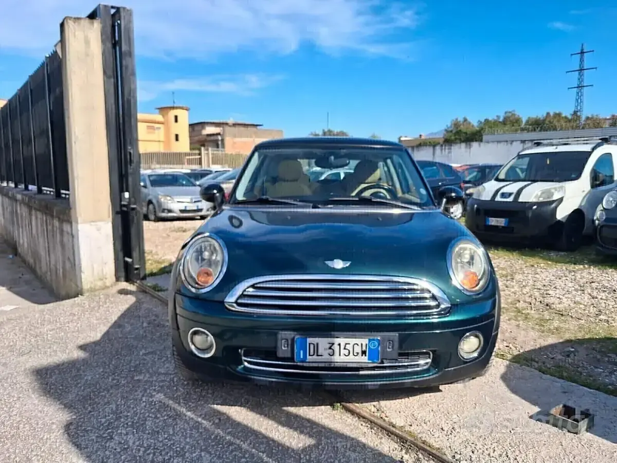 Usata Mini Cooper 120 CV (88 kW) 2007 Verde Utilitaria